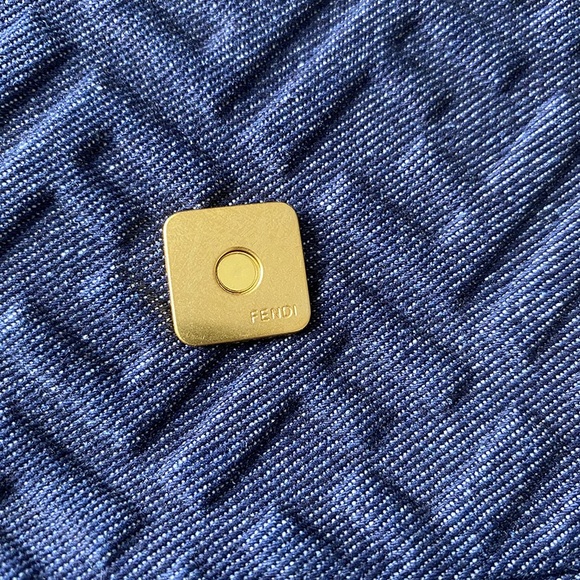 Fendi Baguette Series Denim Ff Embossed Baguette Bag - Picture 11 of 11